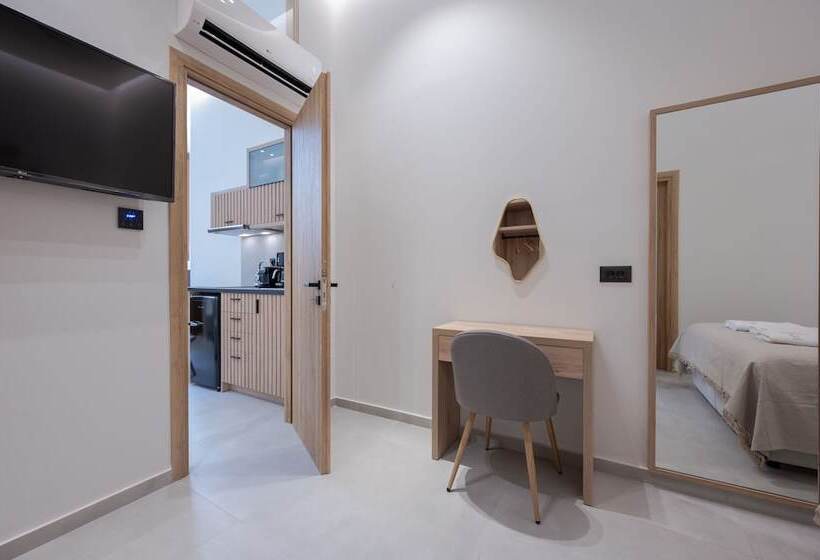 Marea Boutique Suites