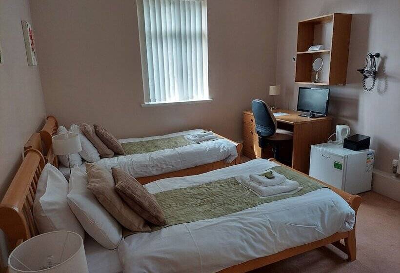 پانسیون Cripps Hall Guest Annexe