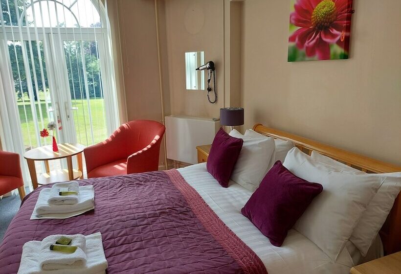 پانسیون Cripps Hall Guest Annexe