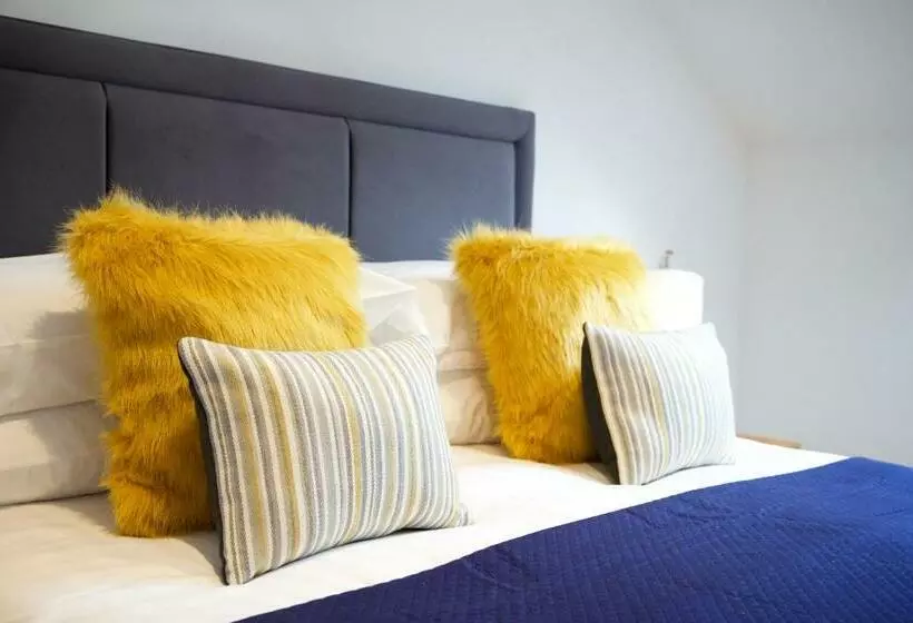 ペンション Dunmurray Lodge Guesthouse And Loft Apartment