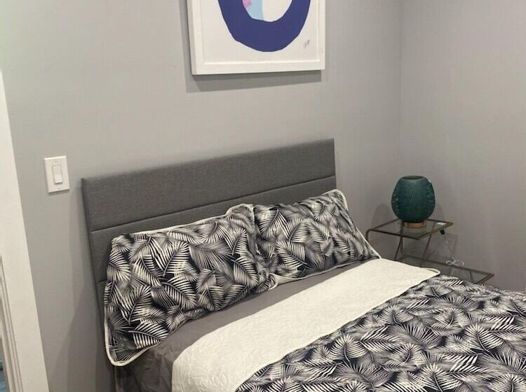 پانسیون Villa Christina