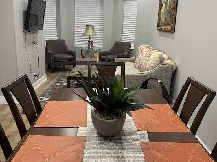 پانسیون Villa Christina