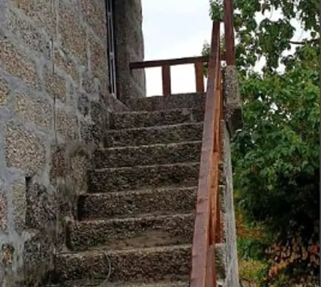 レジデンス Beautiful 2 Bed House   Marco De Canaveses