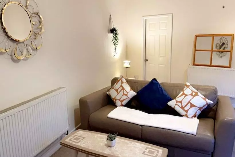 レジデンス Impeccable 1 Bed House In Pontefract