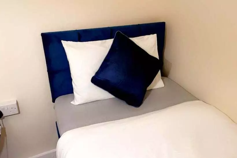 レジデンス Impeccable 1 Bed House In Pontefract