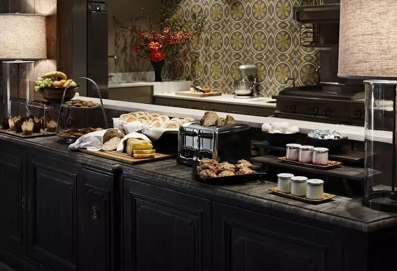 Lomakeskus The Bradstan Boutique