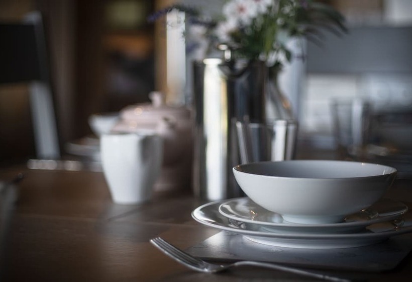 منتجع Worms Head Glamping Tent   Llangennith