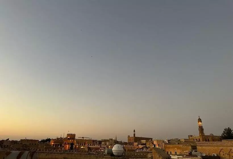 ベッドアンドブレックファースト şikeft Butik Otel