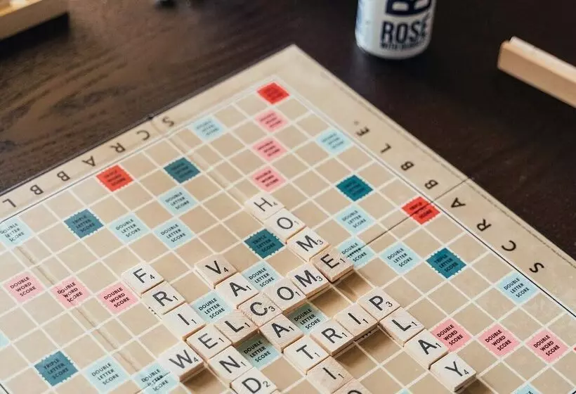 Firefly By Avantstay Spacious Backyard W/ Pool& Hot Tub!