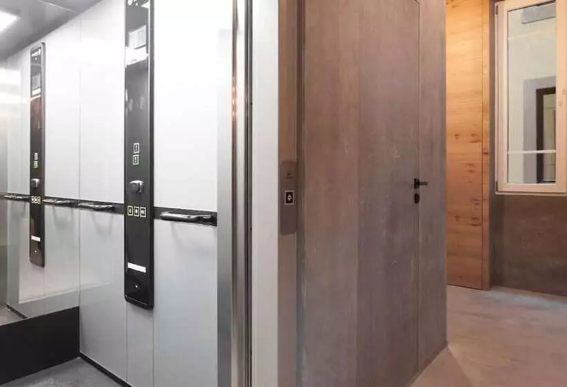 مسافرخانه Nalu Valencia Boutique Rooms