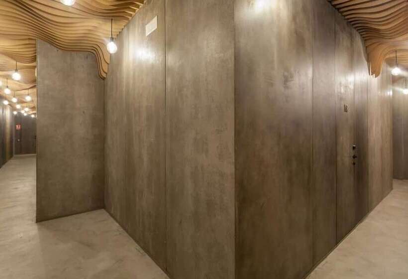 فندق فئة نجمة واحدة Nalu Valencia Boutique Rooms