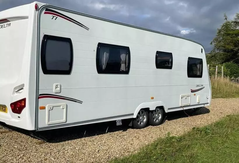 Hotelli Inviting 4 Berth Caravan In Hebden Bridge