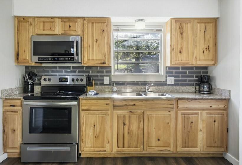 فندق Kimberling Cove H20