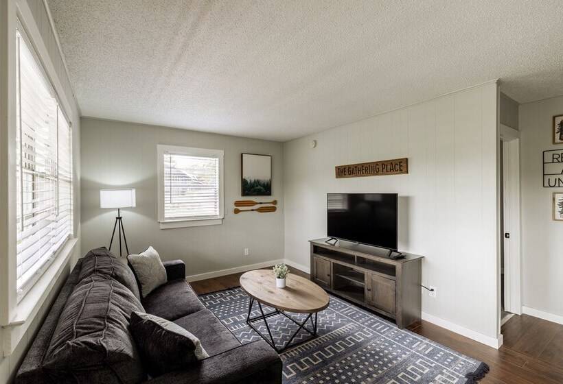 فندق Kimberling Cove H22