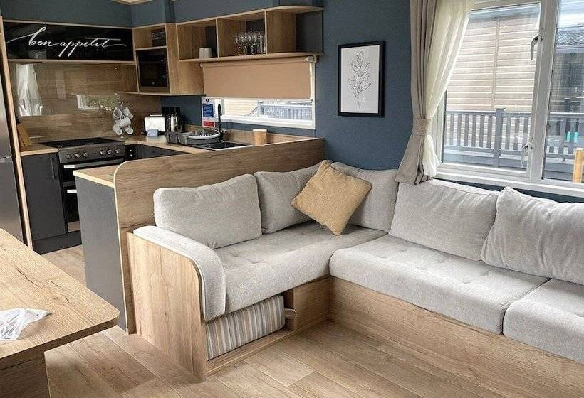 Отель Mill Rythe Coastal Village