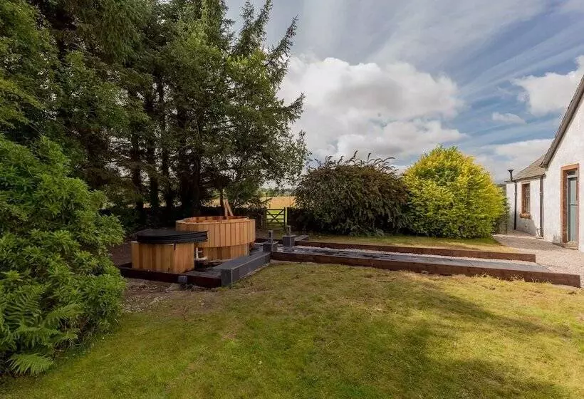 Maaseutuhotelli Rachel S Farm Luxury Escapes With Hots Tubs