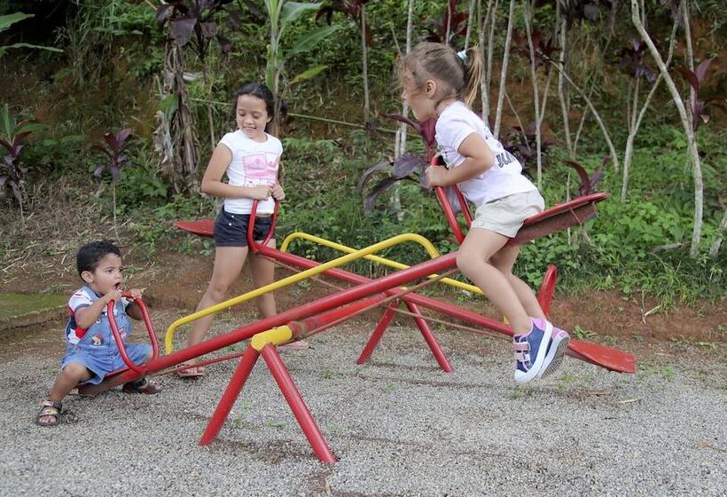 田舎風ホテル Solar Fazenda Do Cedro