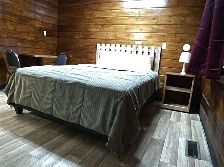 Отель Soldotna Lodge