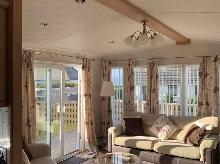 Immaculate 2 Bed Lodge In Monreith