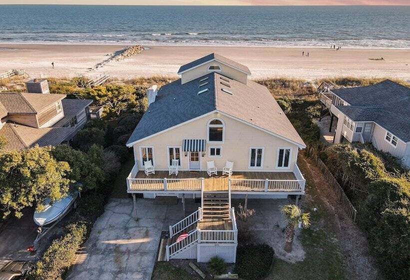 Lighthouse By Avantstay Beachfront View Home W/ Pool Table & Ping Pong