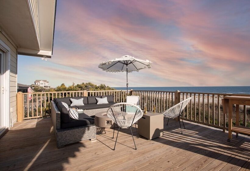 Lighthouse By Avantstay Beachfront View Home W/ Pool Table & Ping Pong