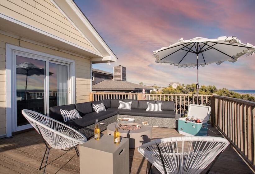 Lighthouse By Avantstay Beachfront View Home W/ Pool Table & Ping Pong