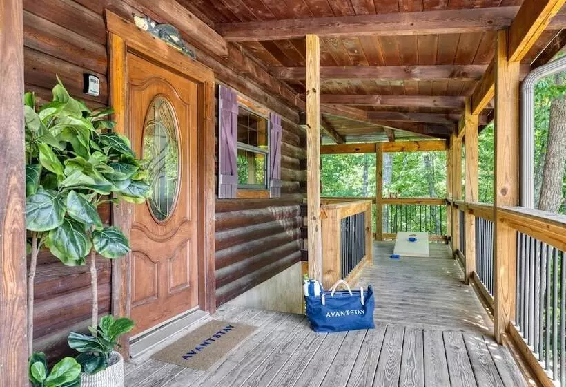 Little Sparrow By Avantstaydowntown Pigeon Forge Cabin