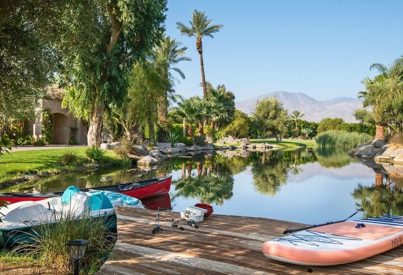 Mirabella By Avantstay Private Lake + Kayaks & Paddle Boating!