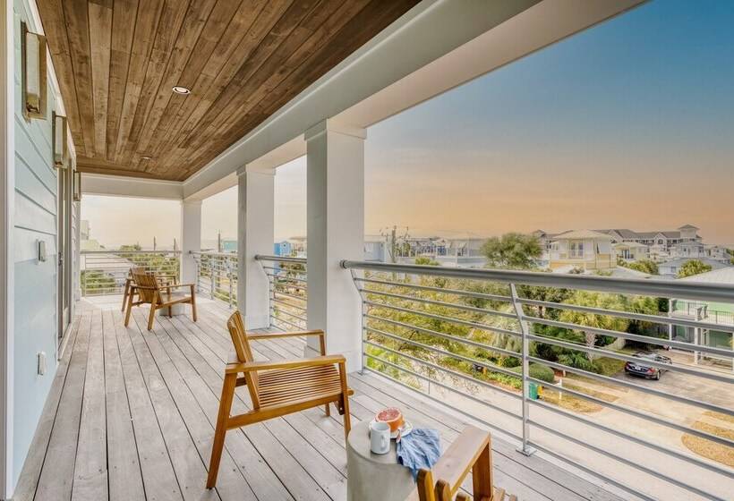 Monarch By Avantstay Stunning Estate 1 Block To Beach, Swim Up Bar, Hot Tub, & Rooftop Views