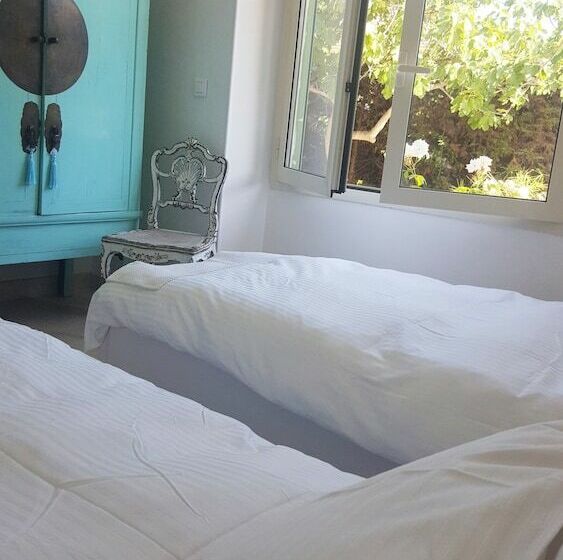 پانسیون Blue Dream Cannes Guesthouse