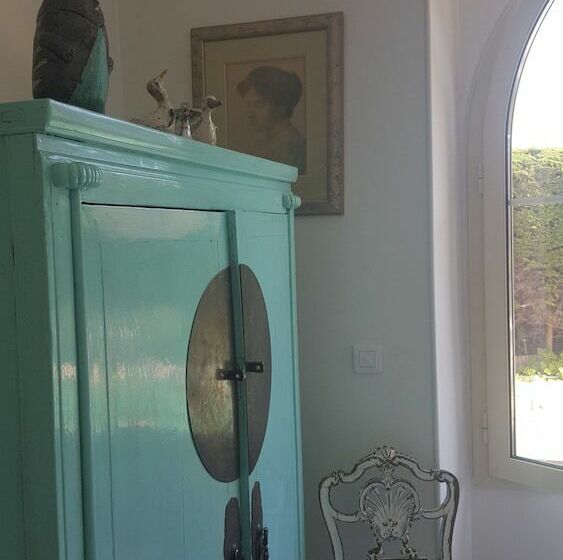 پانسیون Blue Dream Cannes Guesthouse