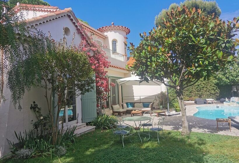 پانسیون Blue Dream Cannes Guesthouse