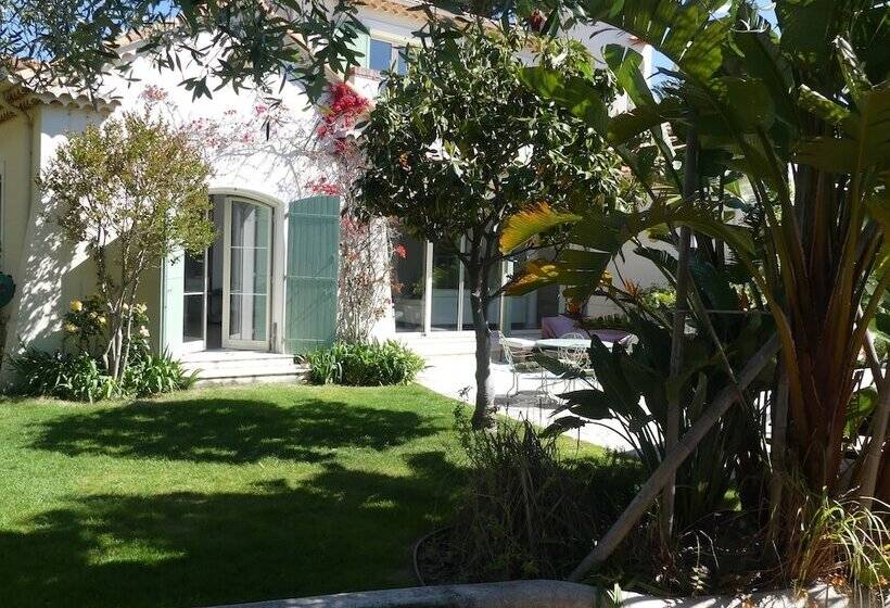 پانسیون Blue Dream Cannes Guesthouse