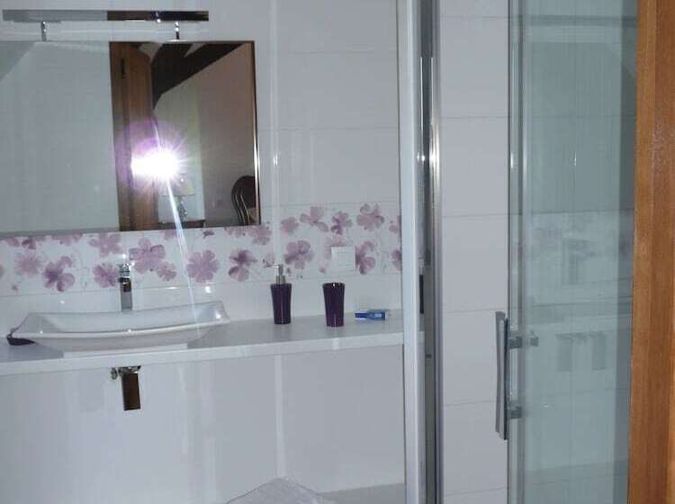 بنسيون Château La Grand Cour