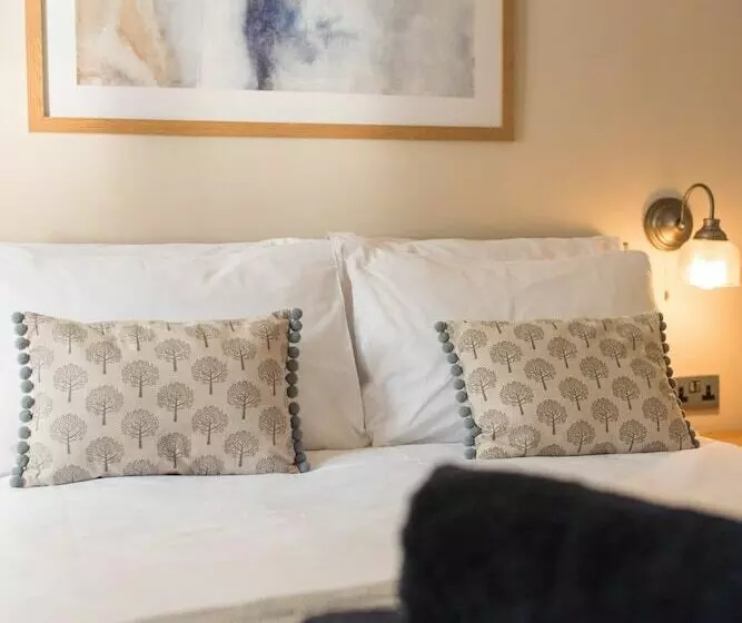 ペンション The Foxes Den