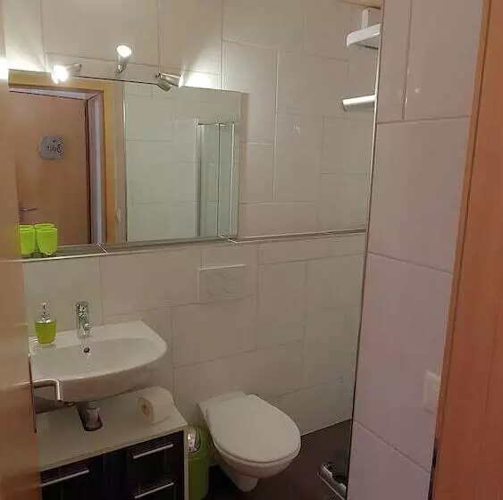 Majatalo Ufemegg Ferienwohnungen