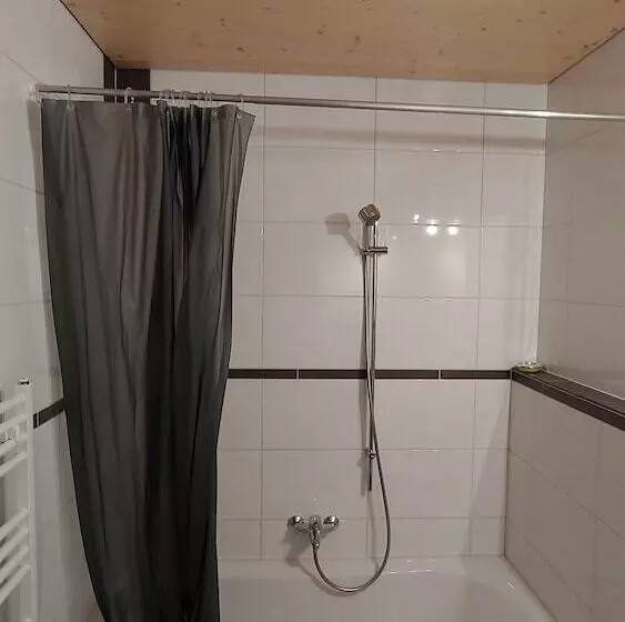 Majatalo Ufemegg Ferienwohnungen