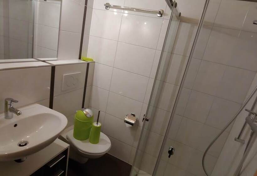 膳宿费 Ufemegg Ferienwohnungen