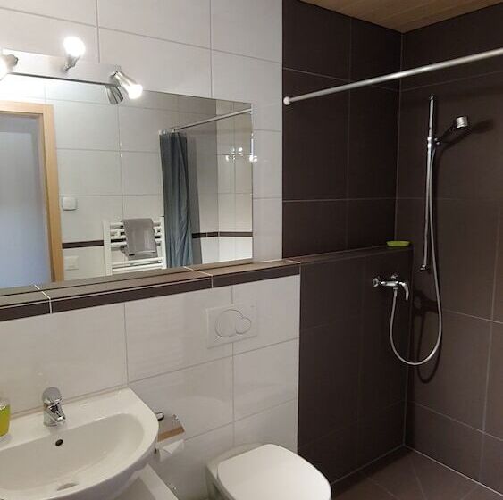 膳宿费 Ufemegg Ferienwohnungen