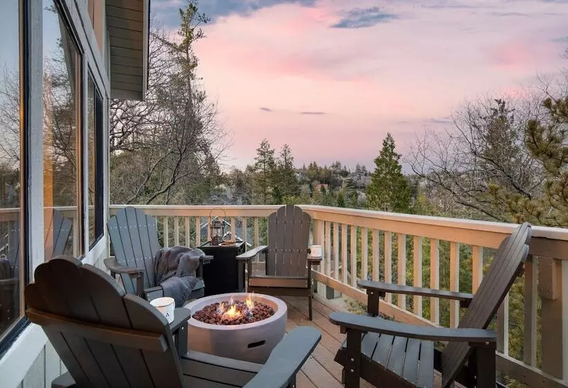 Pollock By Avantstay Stunning Views W/ Movie Room, Hot Tub, Game Room & Large Balcony