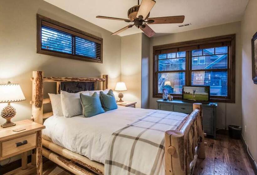 Red Hawk By Avantstay Charming Cabin W/ Theatre & Spa 5mins To Deer Valley Mtn