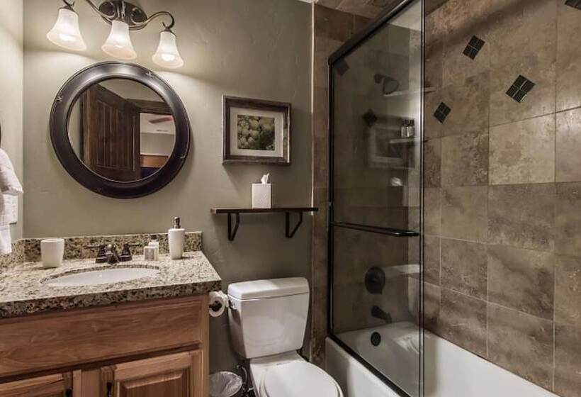 Red Hawk By Avantstay Charming Cabin W/ Theatre & Spa 5mins To Deer Valley Mtn