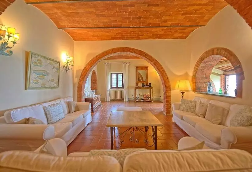 اقامتگاه On The Coast Of The Tyrrhenian Sea Combined