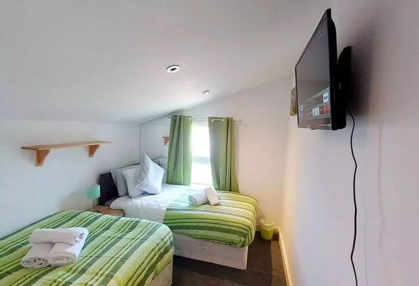 レジデンス Victoria Heights   Beautiful 3 Bed In Gillingham K