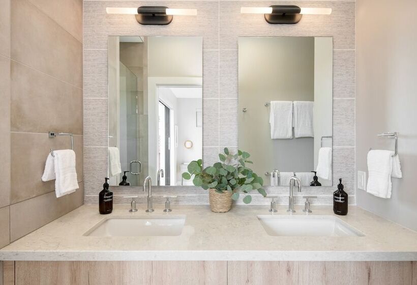 Salt Spray By Avantstay2 Private Balconies In Oceanside 10mins From The Beach!