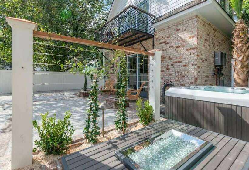 The Carriage Suite Buyout By Avantstay 2 Home Buyout W/ 8bdr In Historic Dt