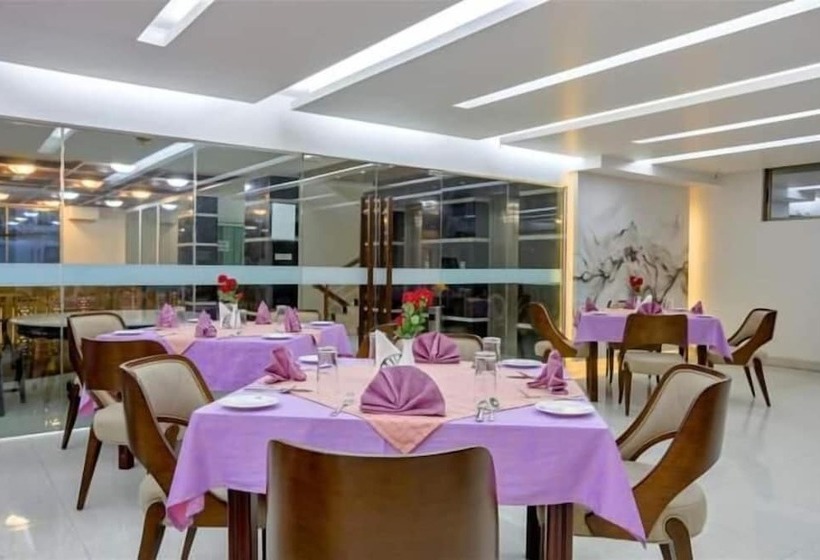 تختخواب و صبحانه Grand Mostafa Hotel Ababil