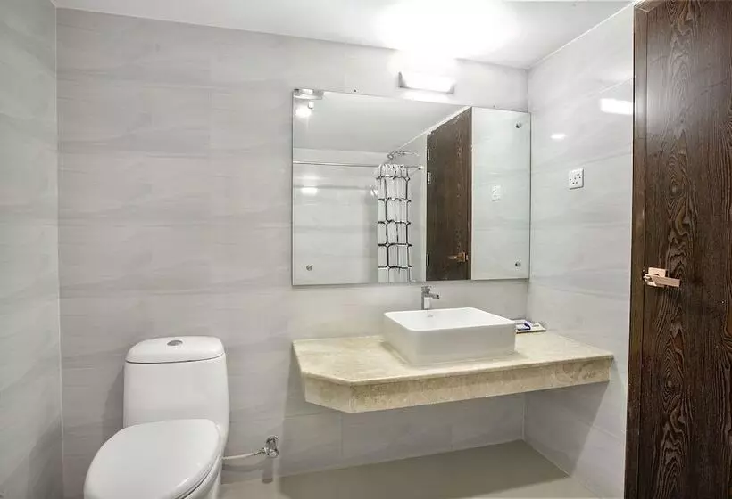 تختخواب و صبحانه Grand Mostafa Hotel Ababil