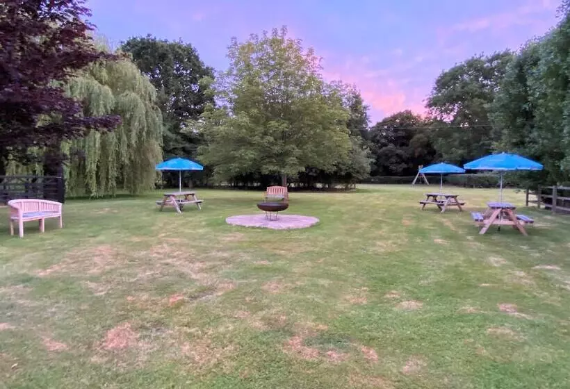 Brundish, Suffolk Large 4 Bed Barn Stunning!