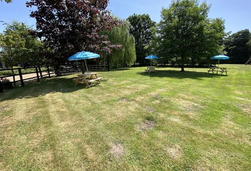 Brundish, Suffolk Large 4 Bed Barn Stunning!